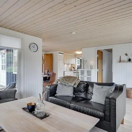 Monja - 2-2km From The Sea By Interhome Blåvand