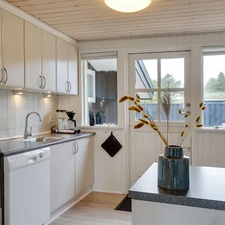 Casa de Férias Monja - 2-2km From The Sea By Interhome