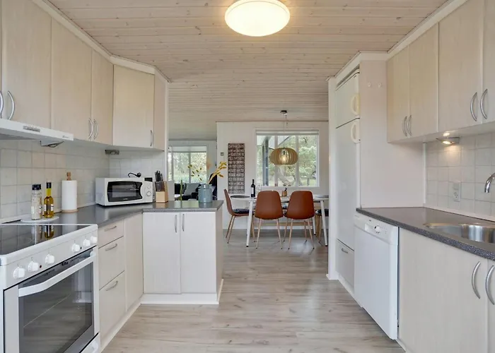 Monja - 2-2km From The Sea By Interhome بيت للعطل